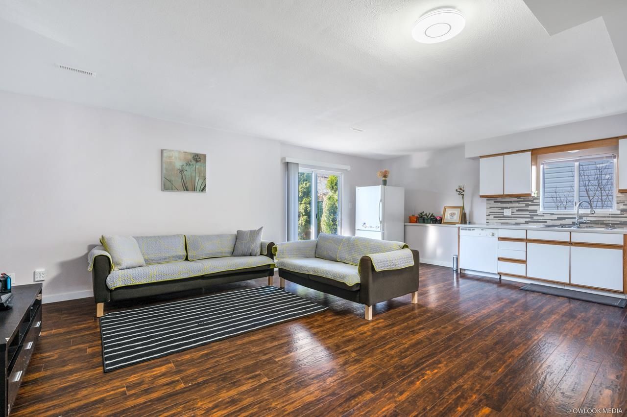 Listing Image 19