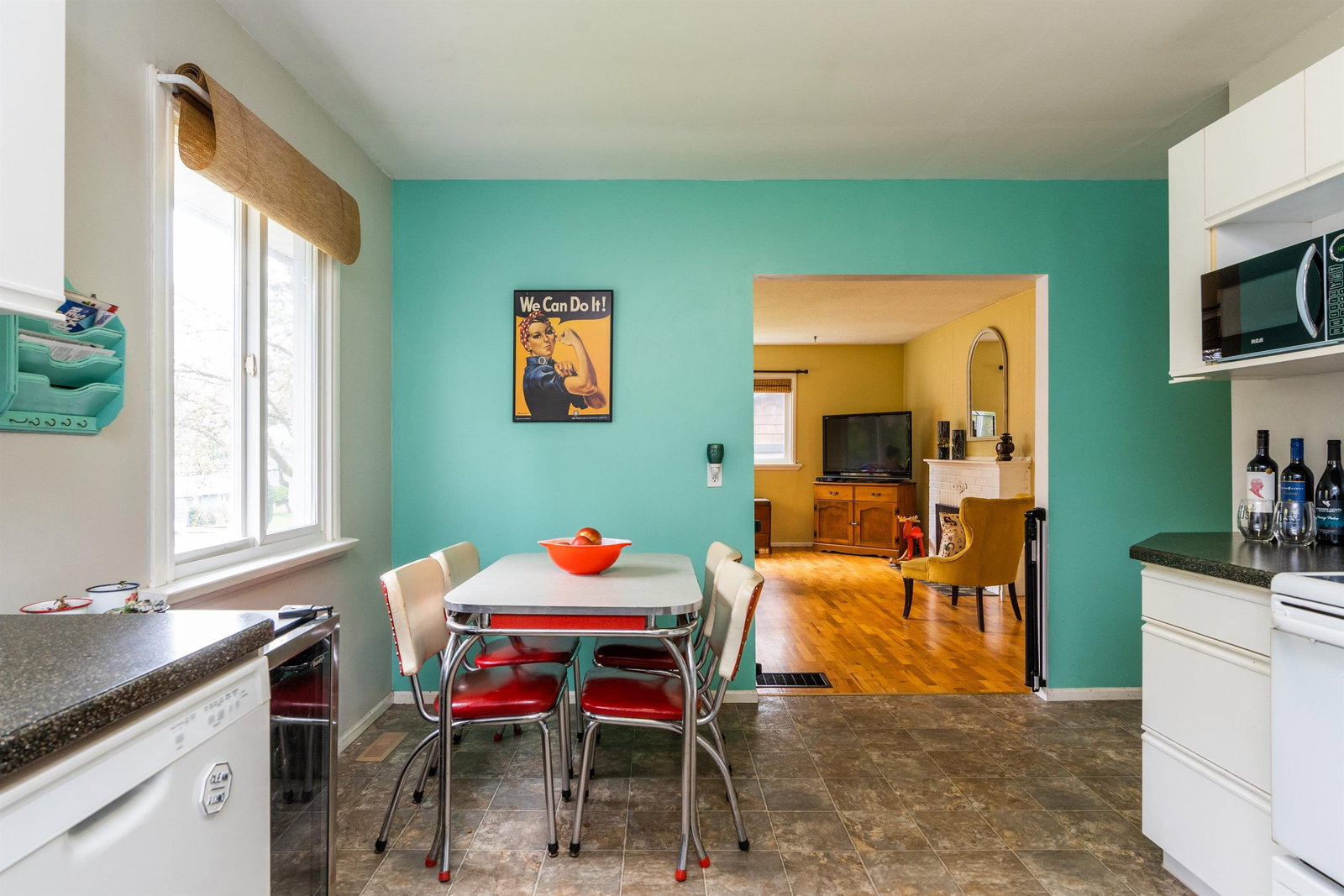 Listing Image 15