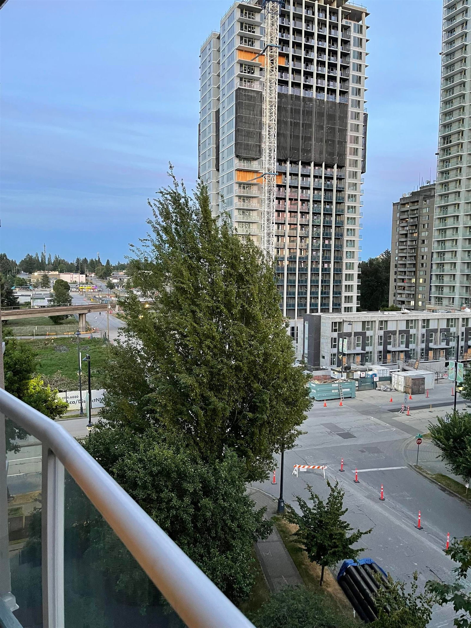 Listing Image 9