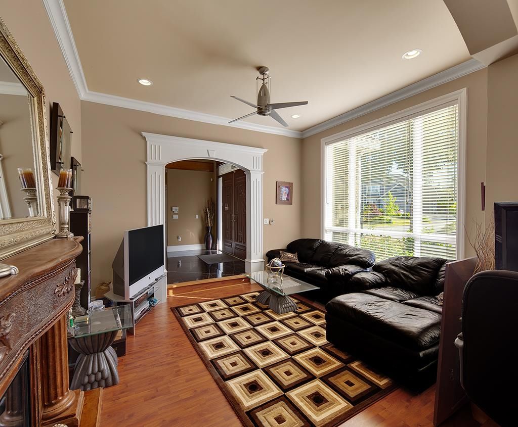 Listing Image 18