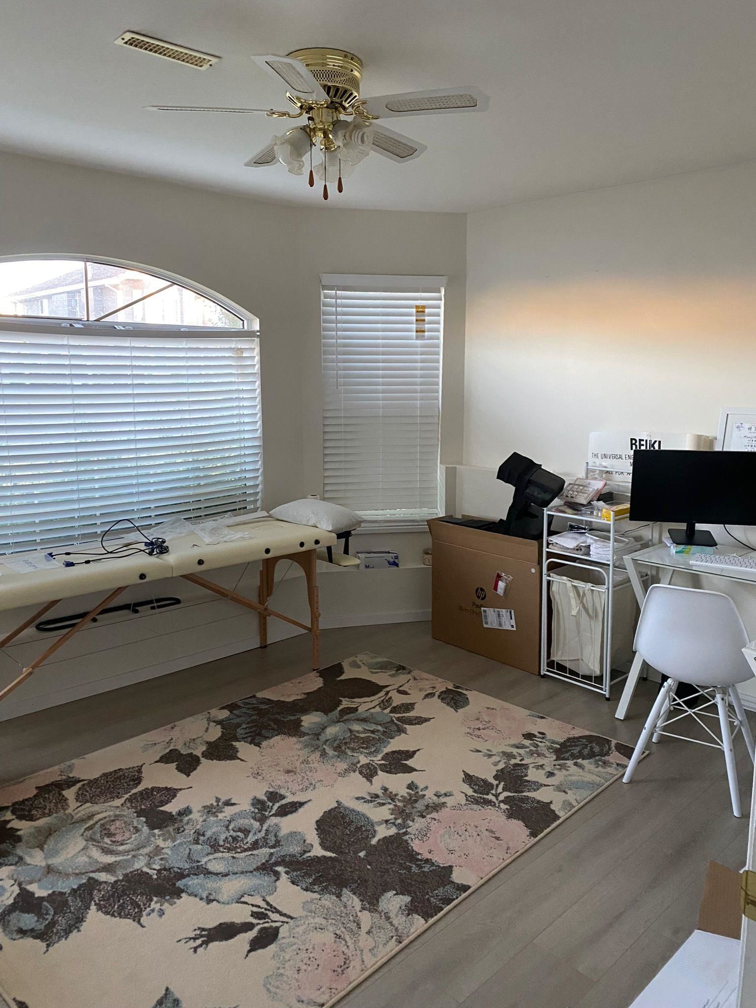 Listing Image 5