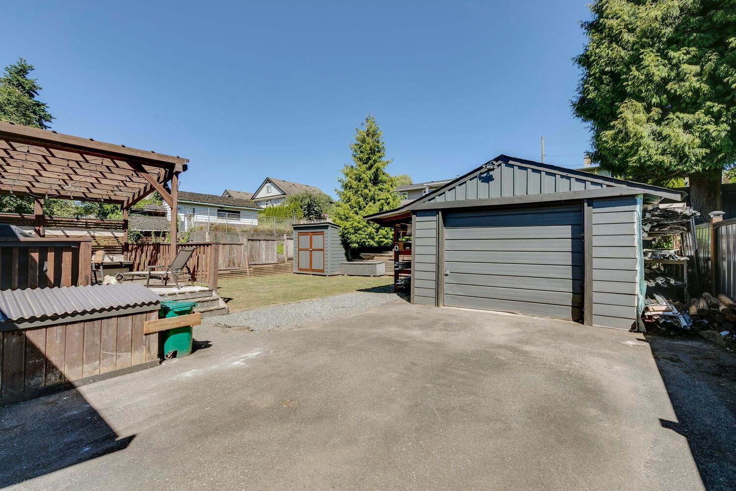 Listing Image 22