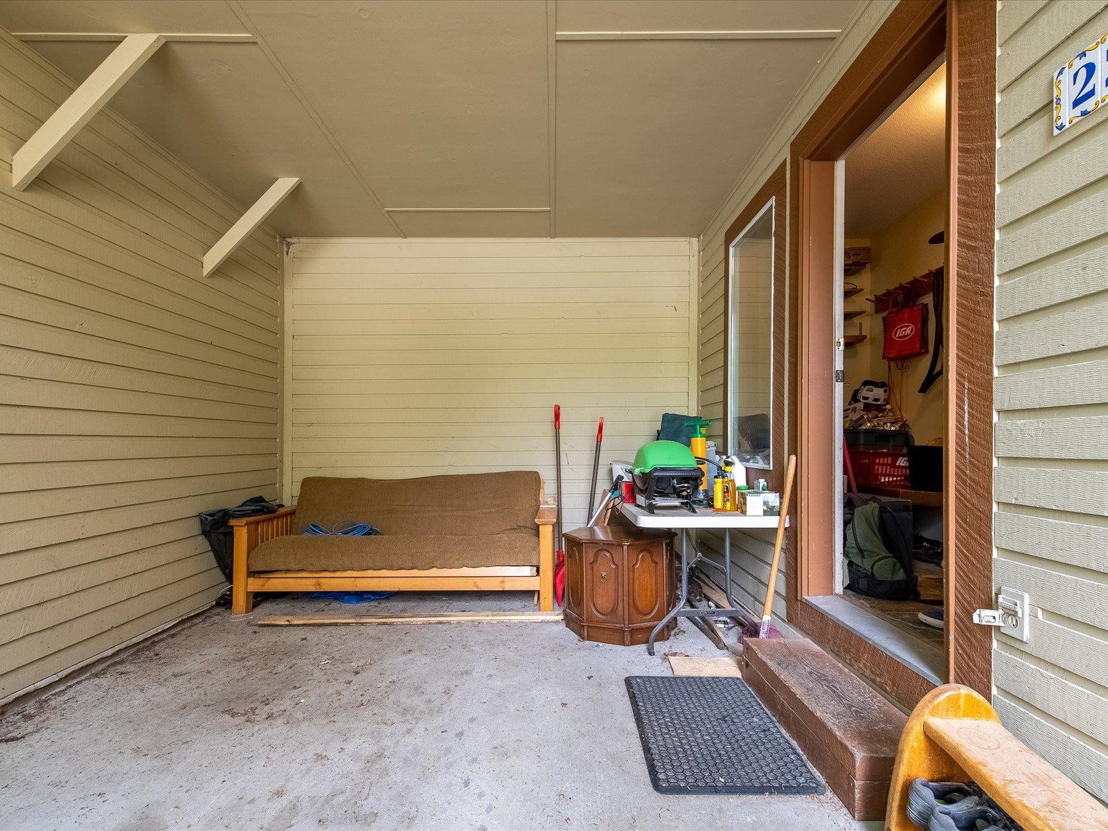 Listing Image 18