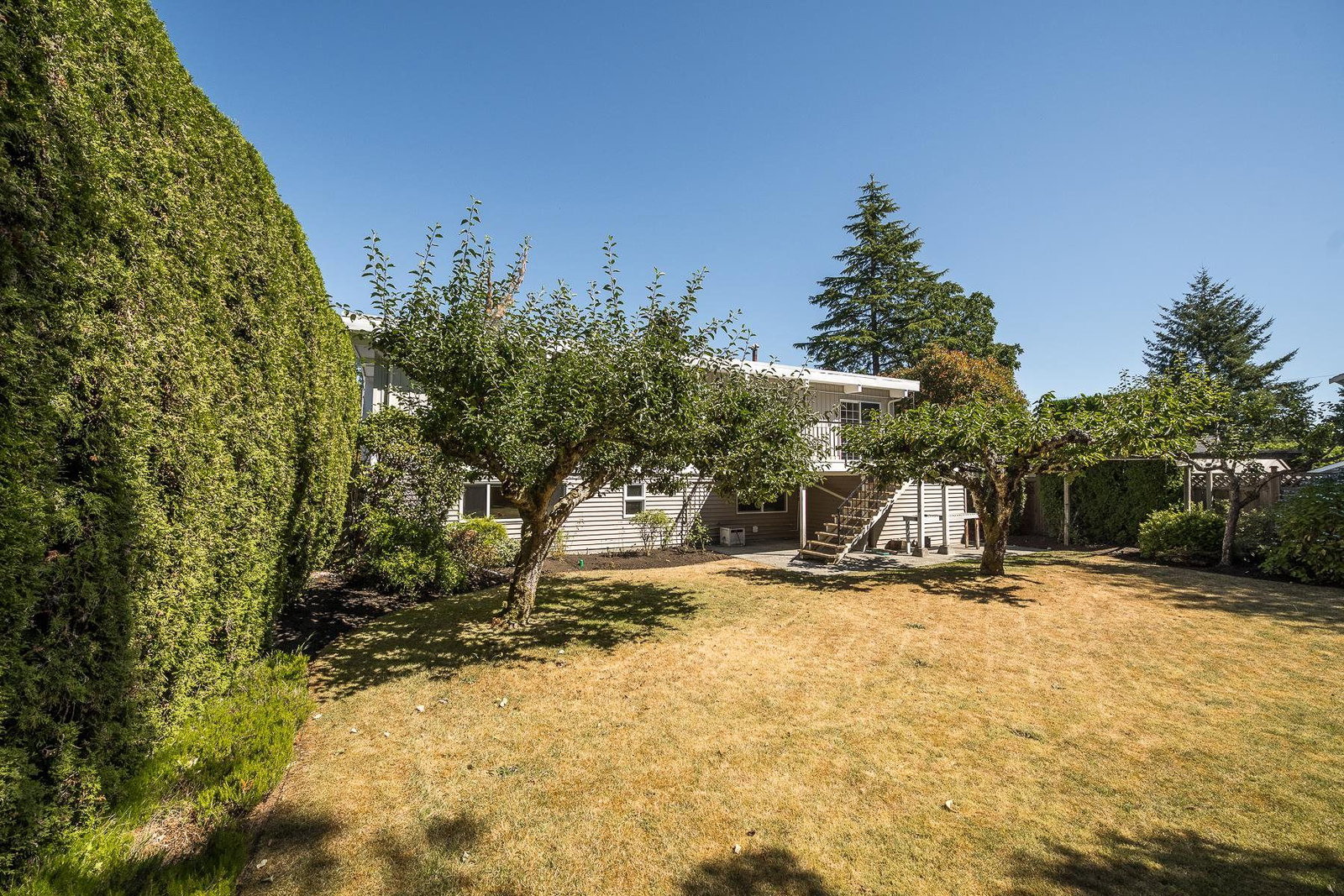 Listing Image 26