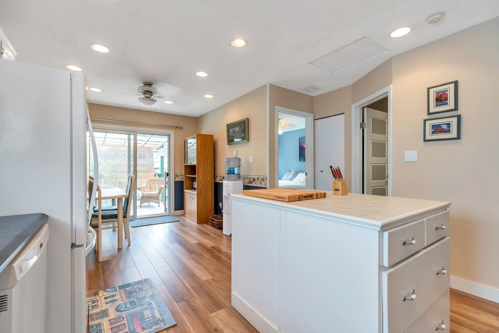 Listing Image 15