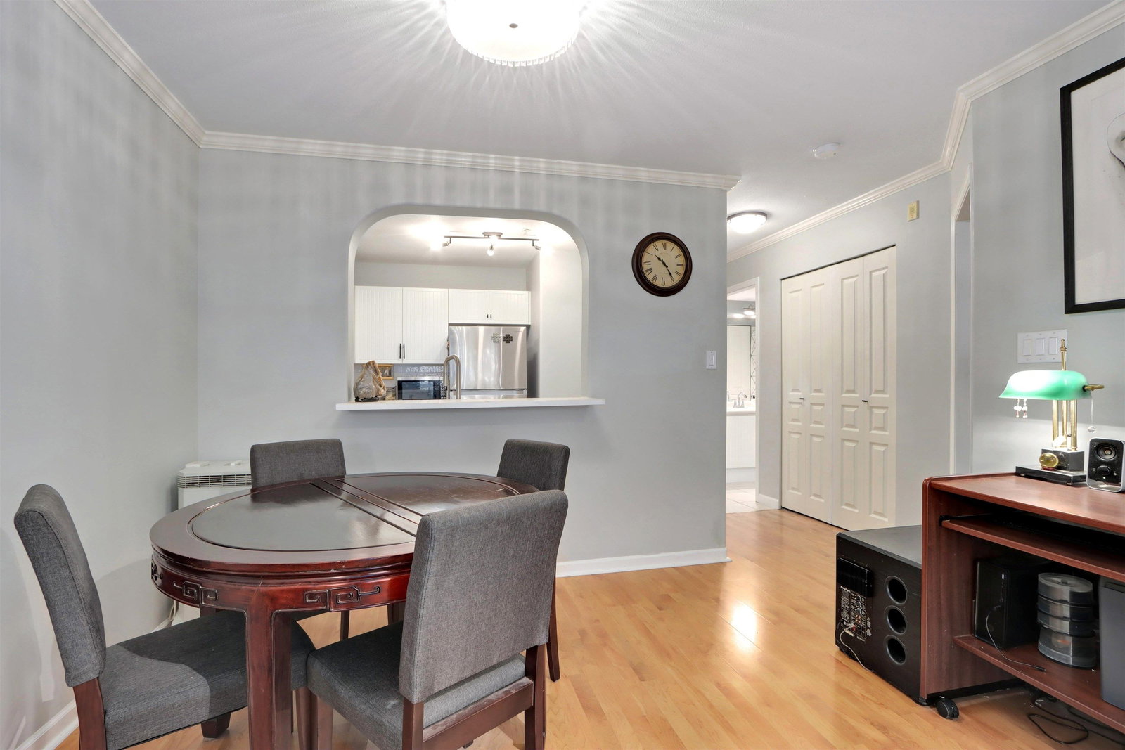 Listing Image 13