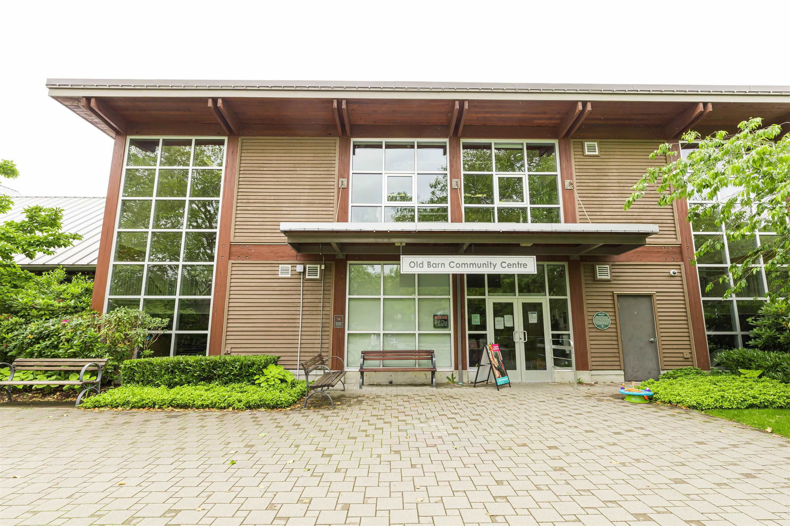 Listing Image 25