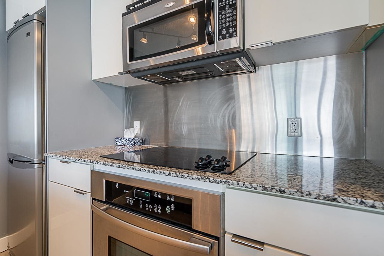 Listing Image 19