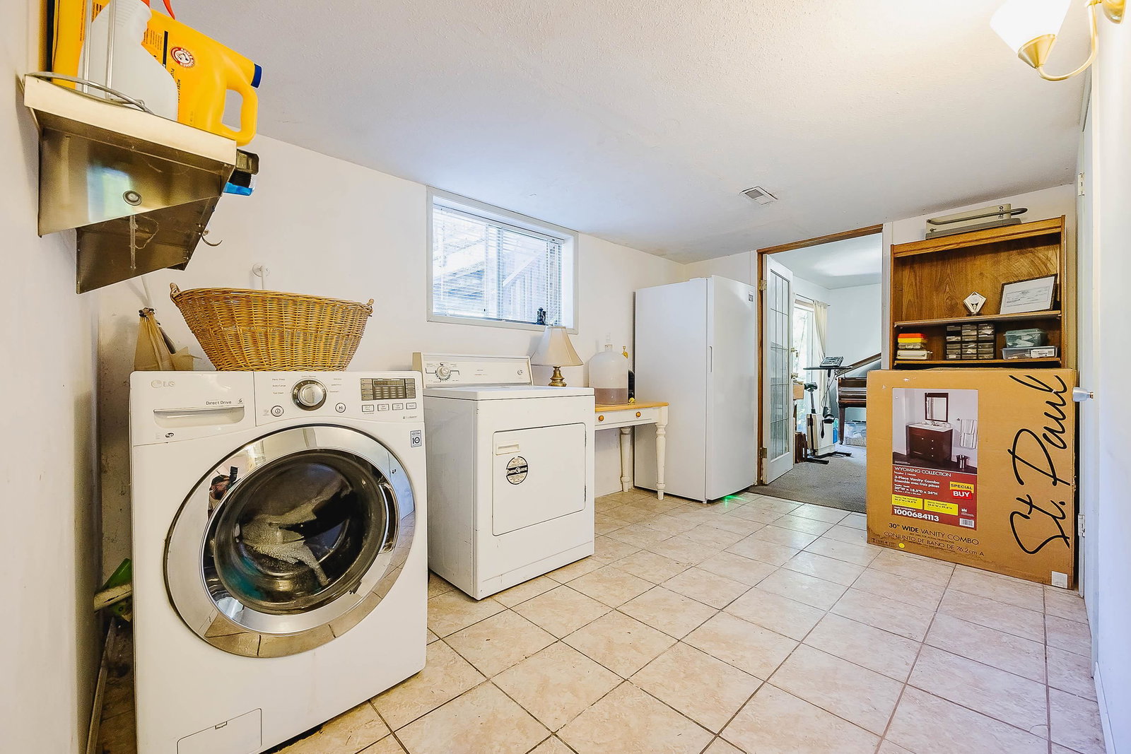 Listing Image 15
