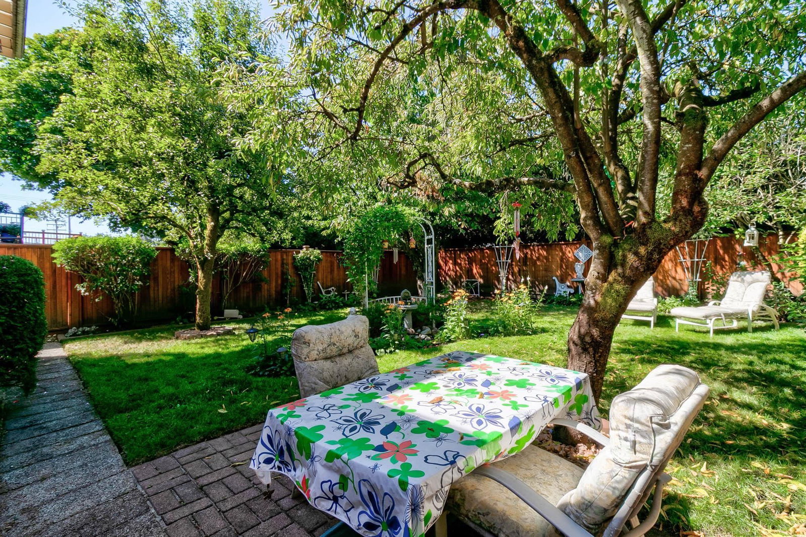 Listing Image 32