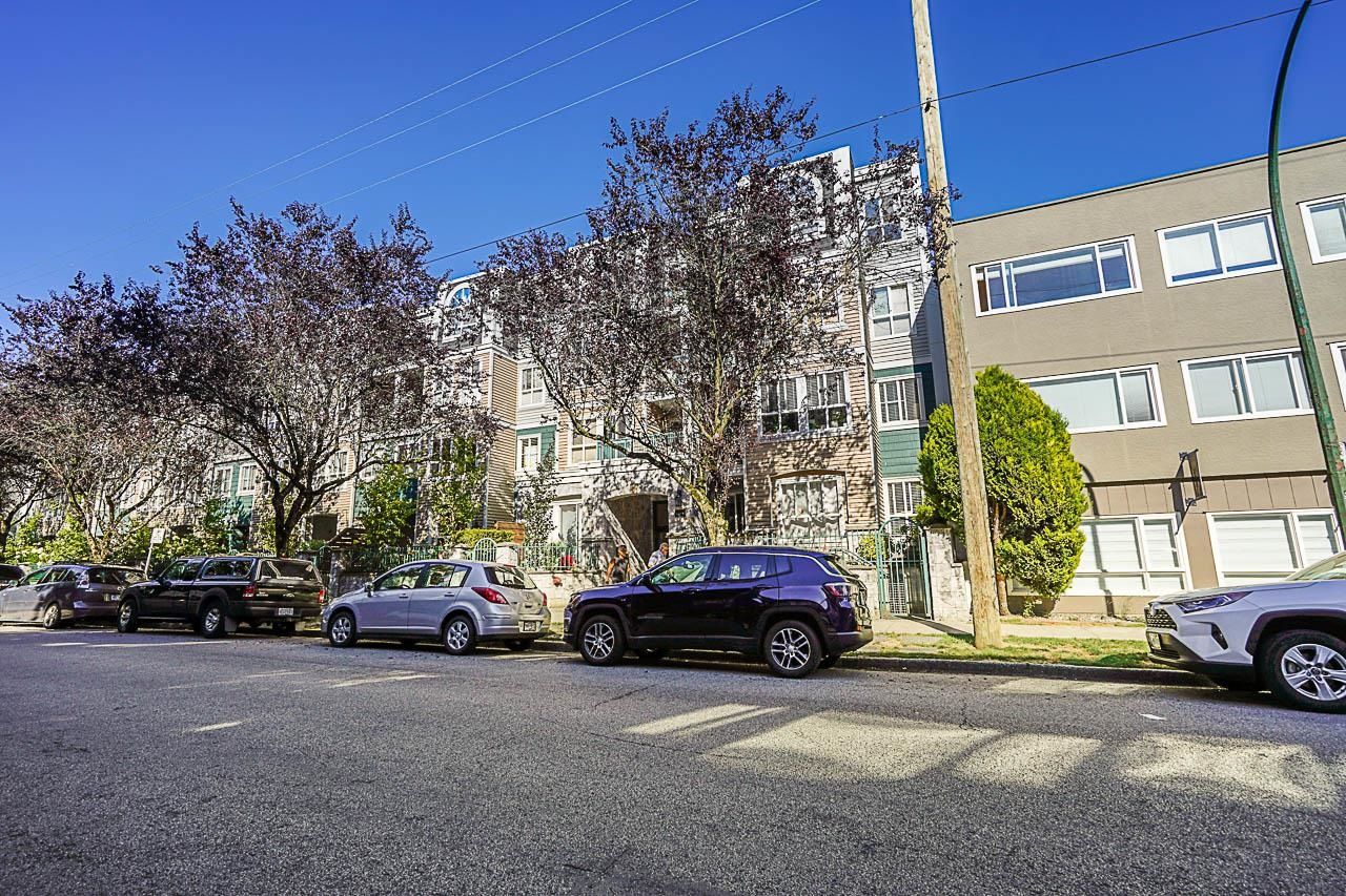 Listing Image 20