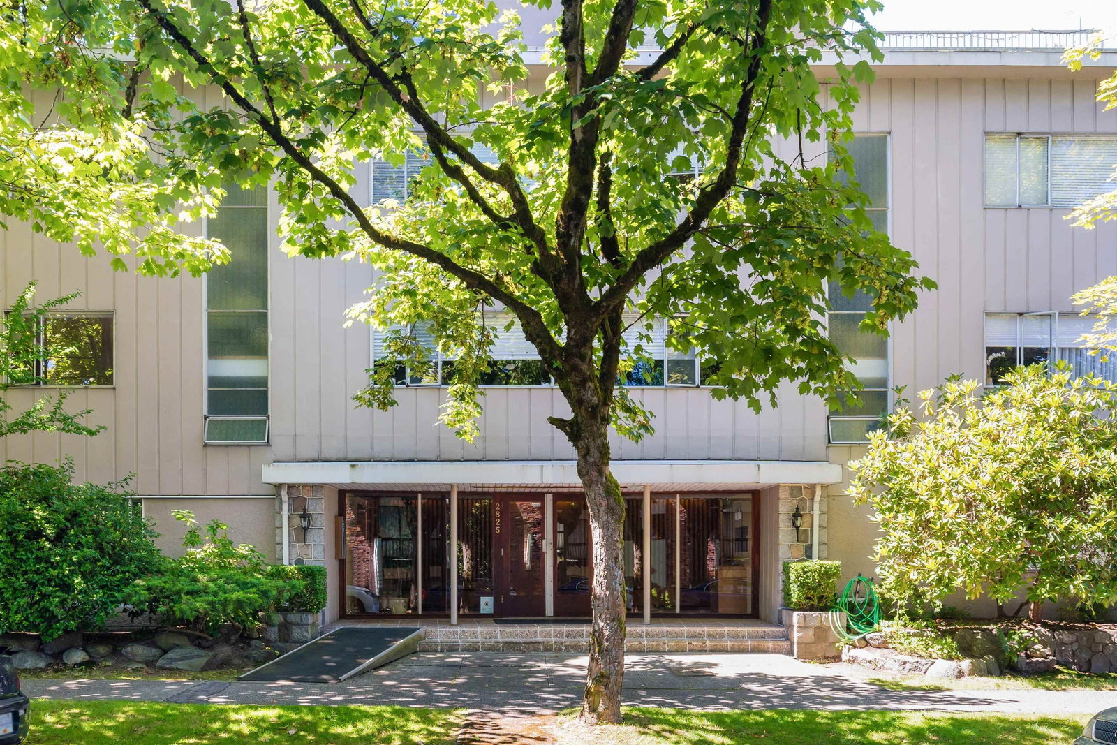 Listing Image 25