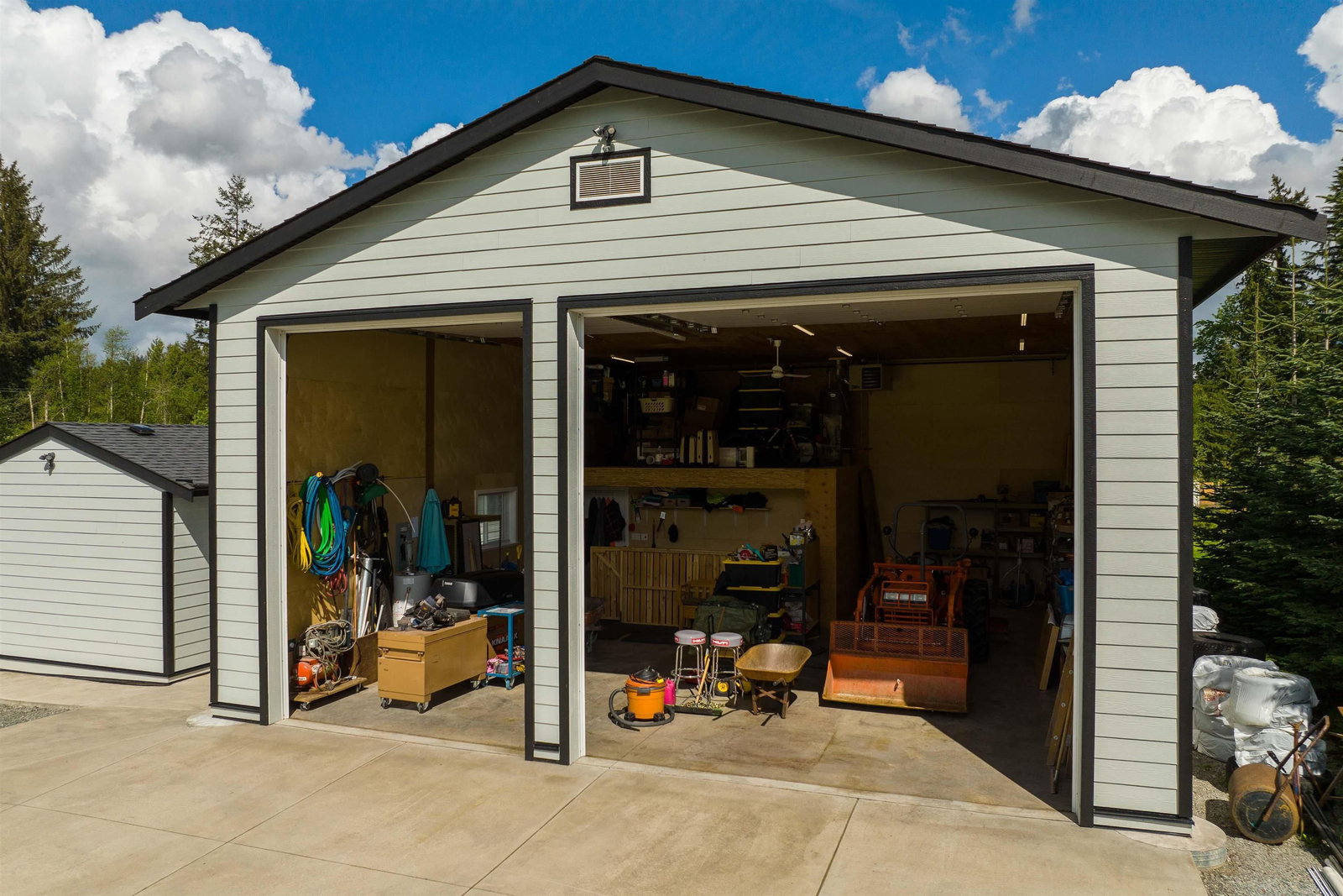 Listing Image 24