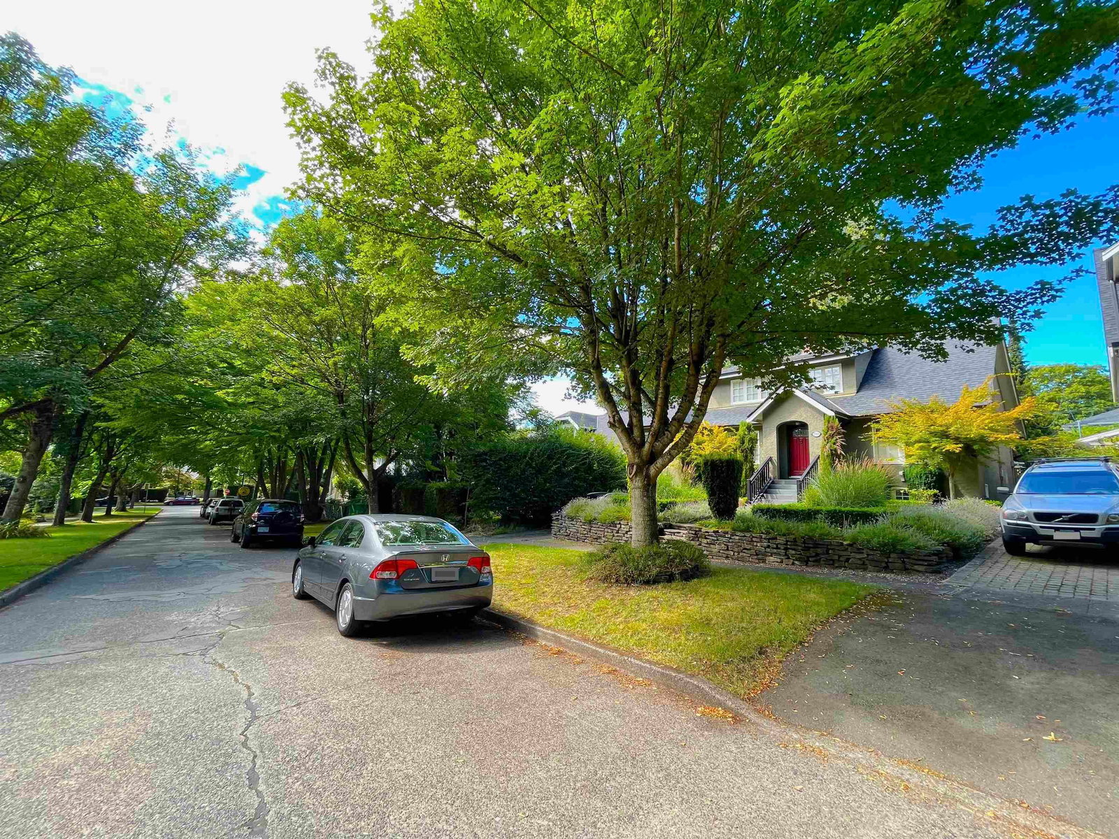 Listing Image 23