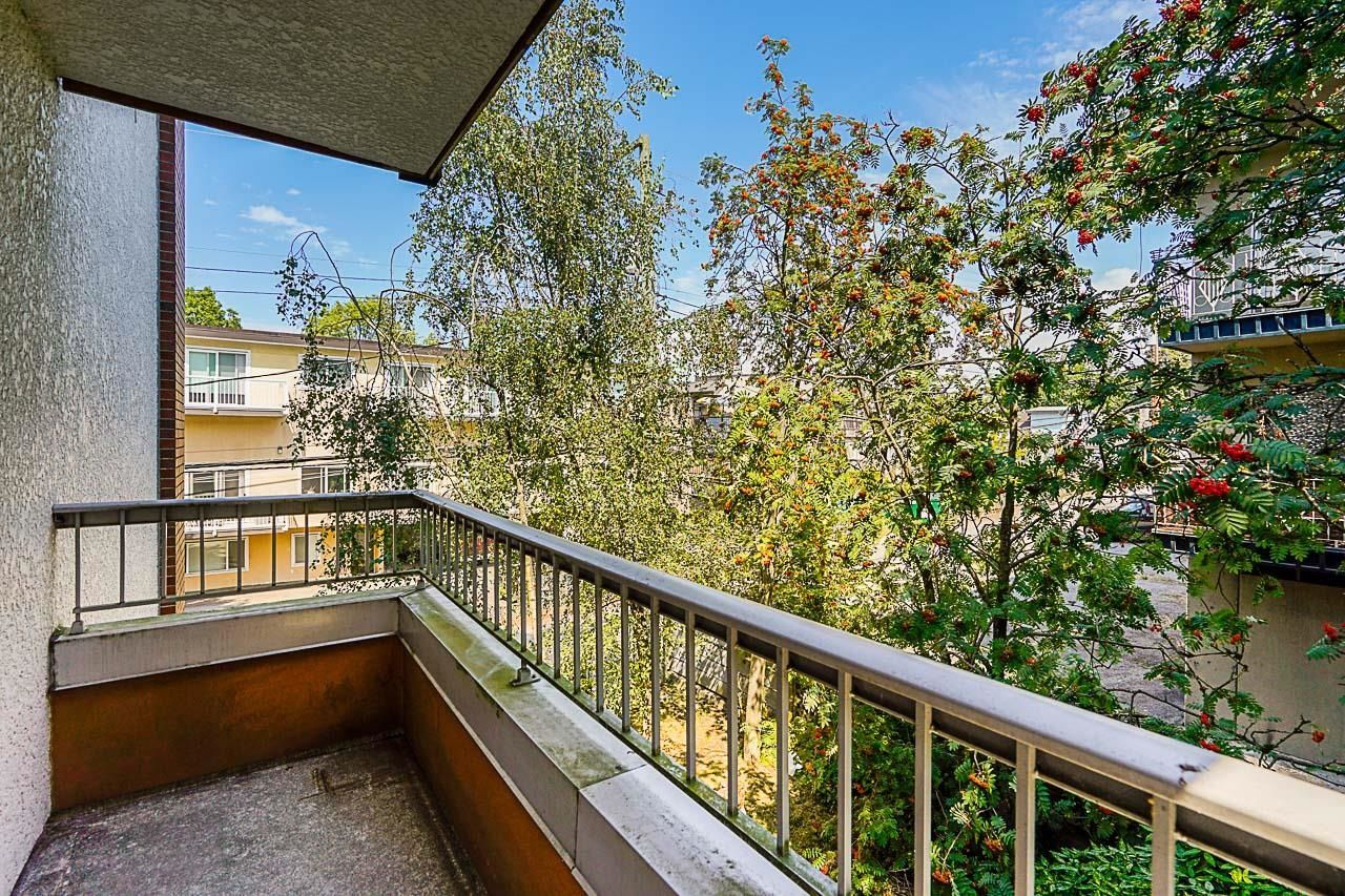 Listing Image 20