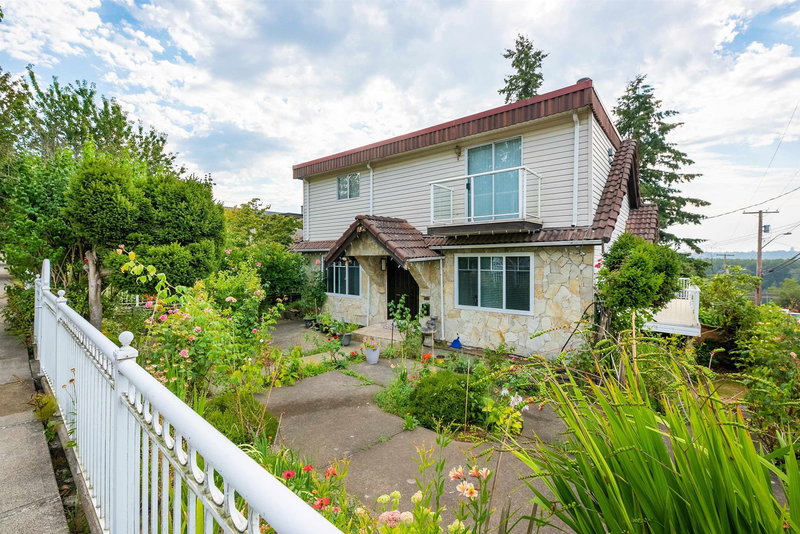 1728 Seventh Avenue, New Westminster, V3M 2K8 | Image 2