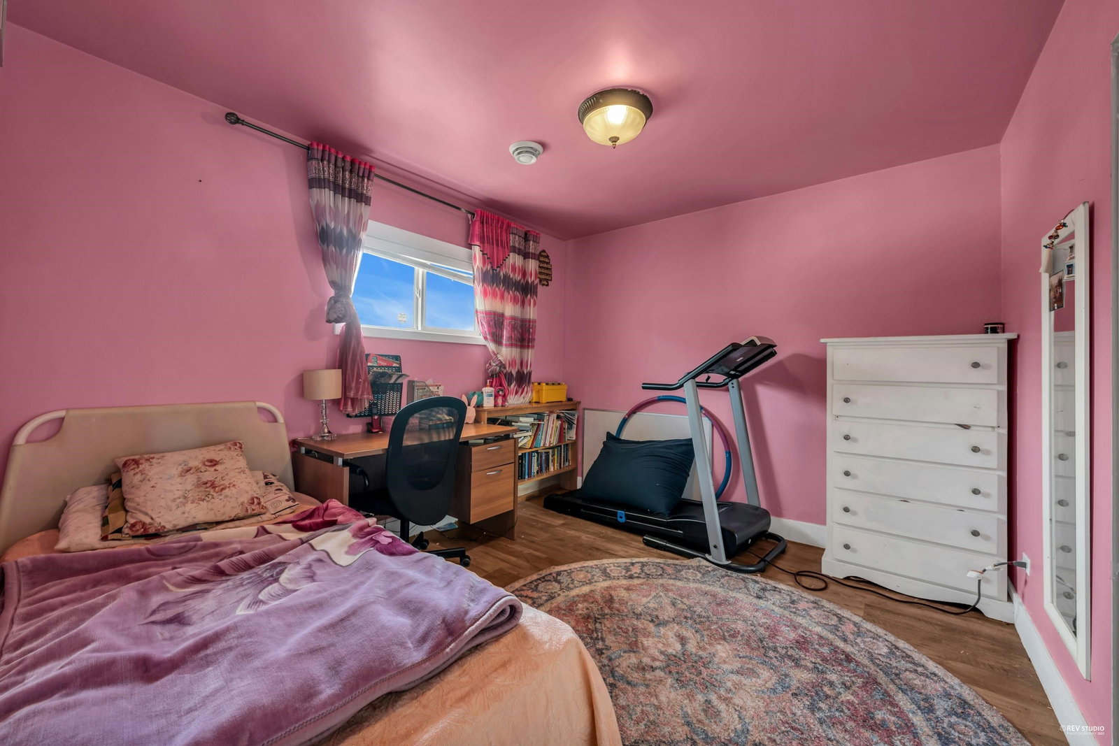 Listing Image 10