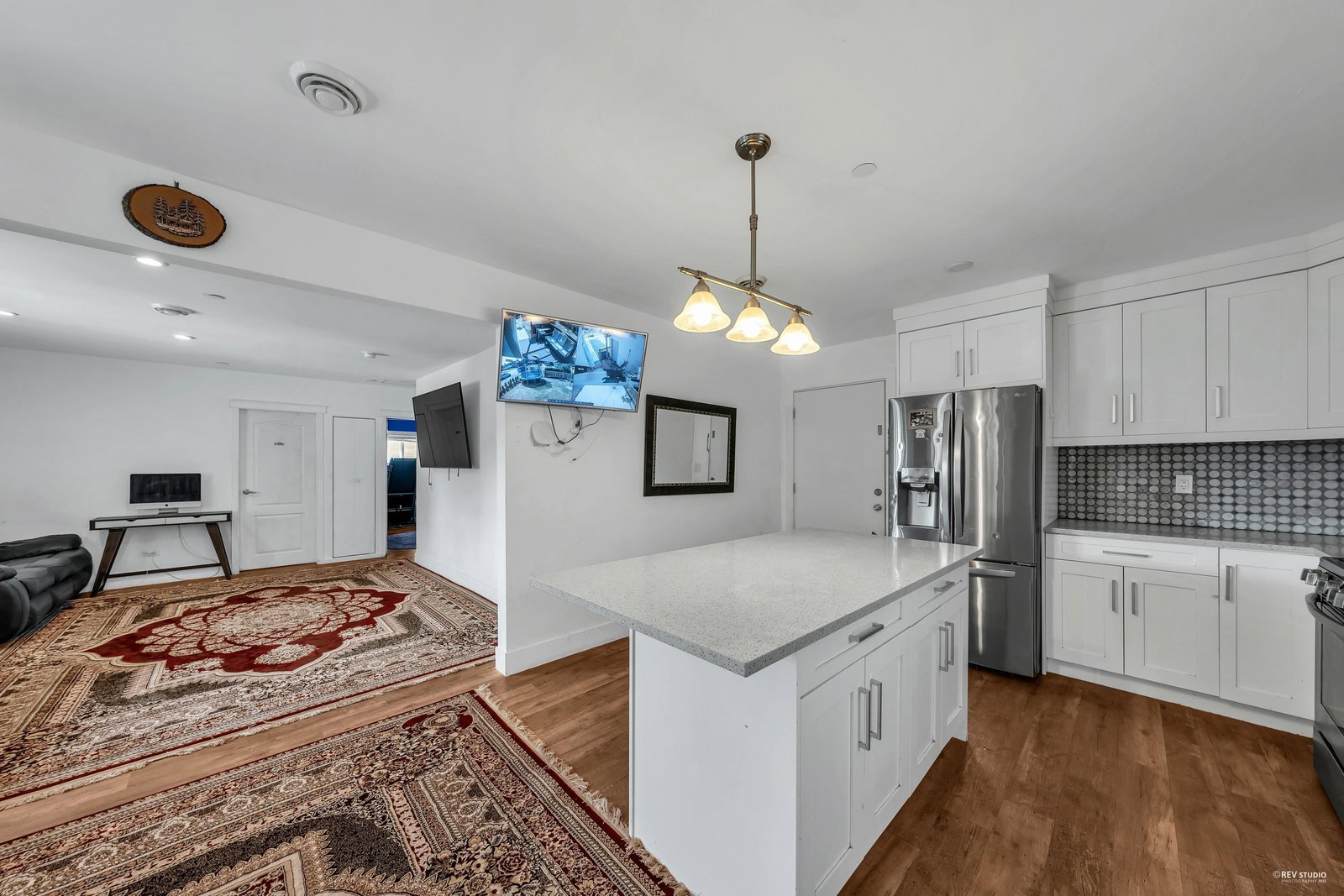 Listing Image 14