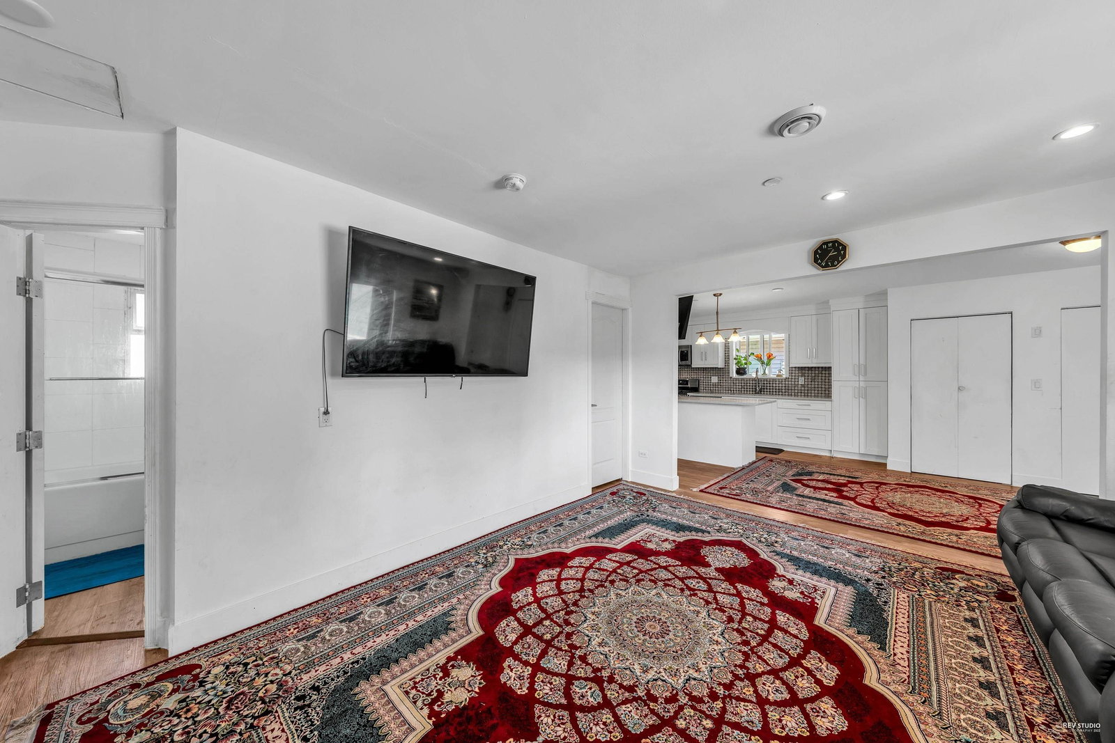 Listing Image 20