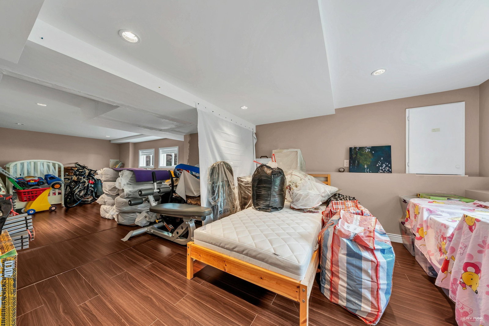 Listing Image 15