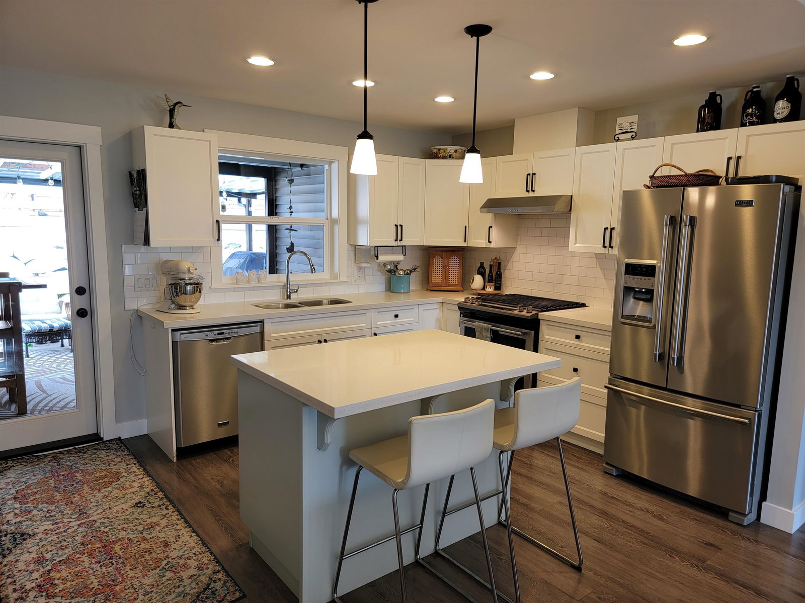 Listing Image 15