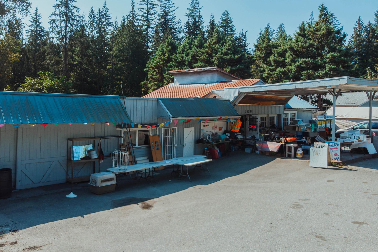Listing Image 6