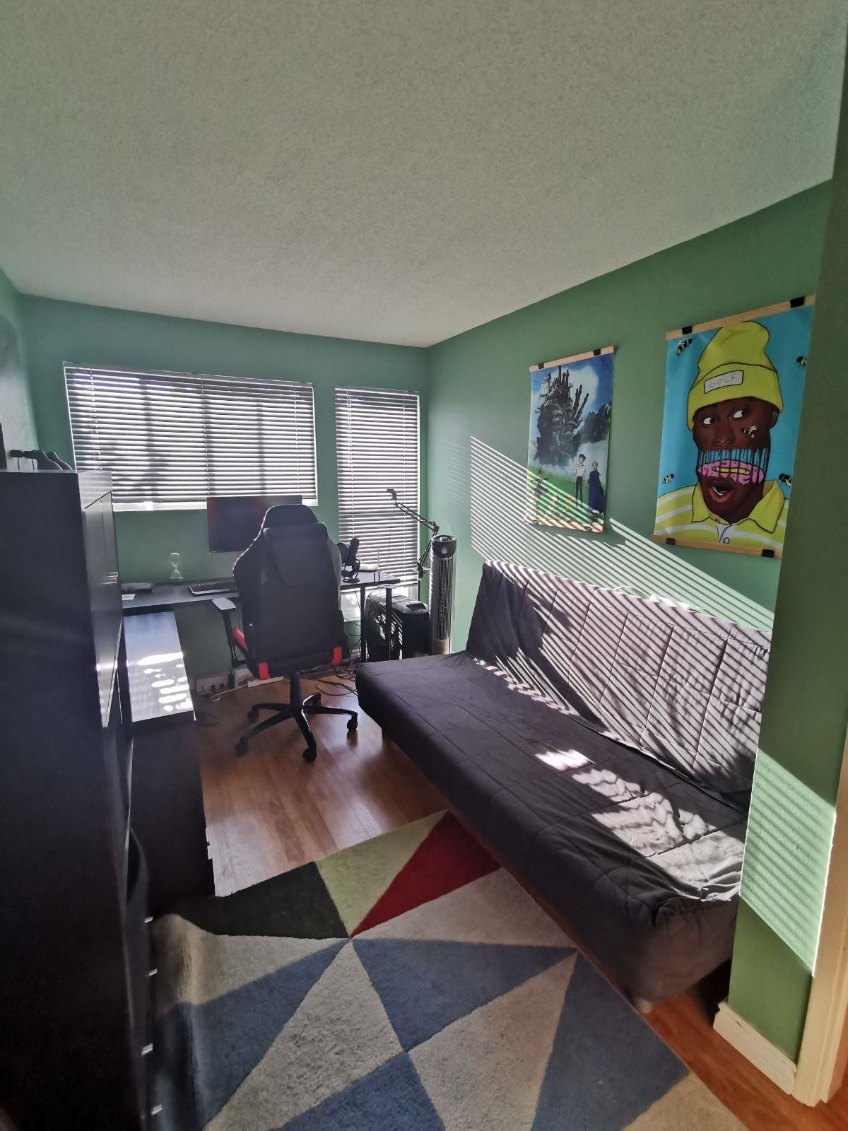 Listing Image 8