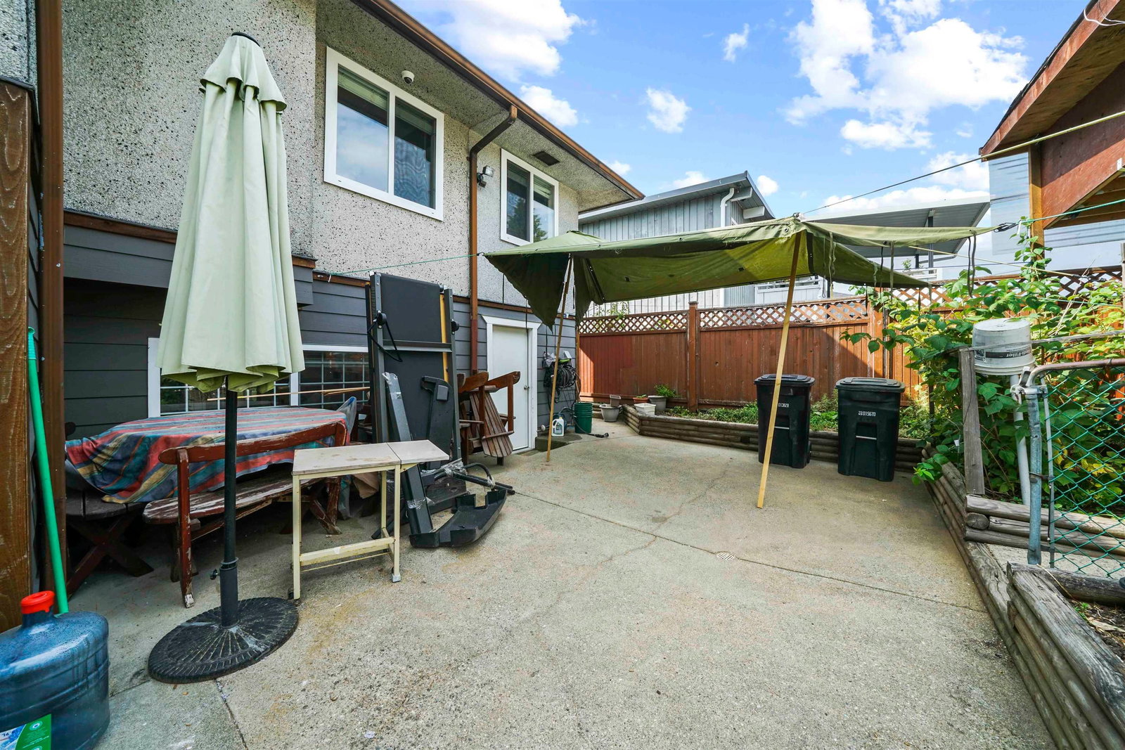 Listing Image 20
