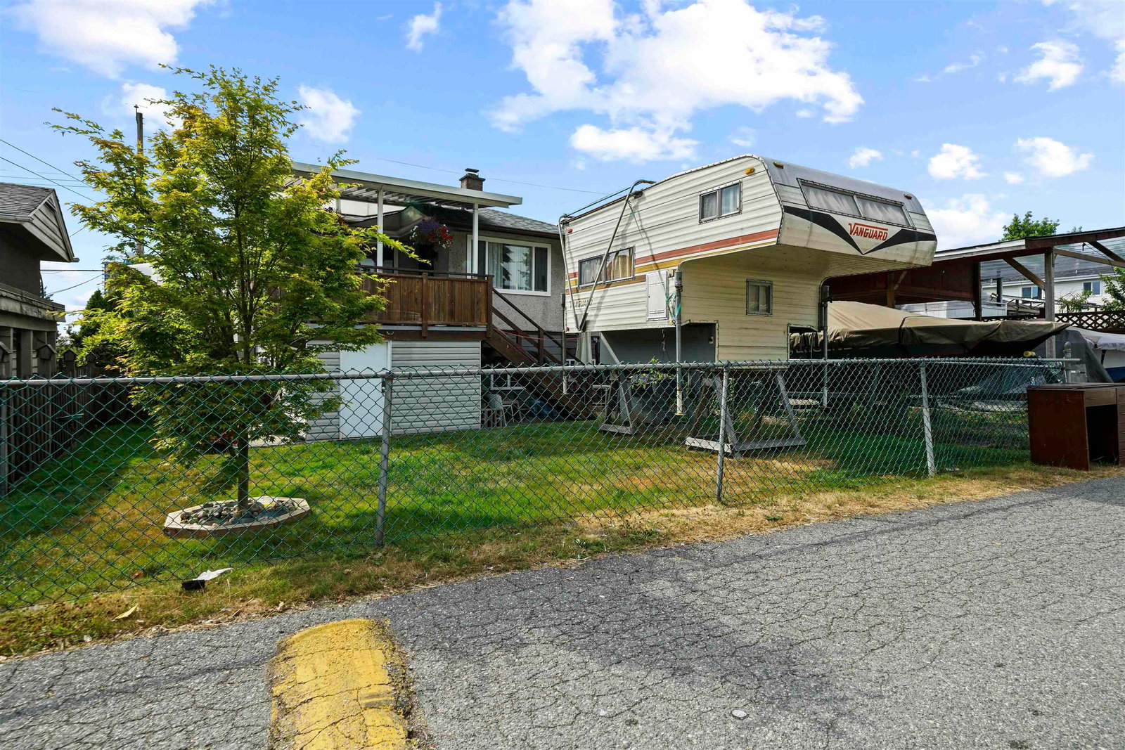 Listing Image 23