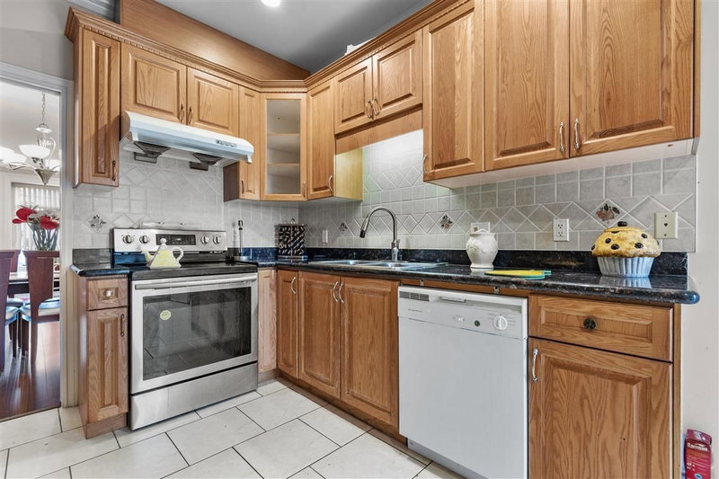 4316 Hurst Street, Burnaby, V5J 1M9 | Image 3