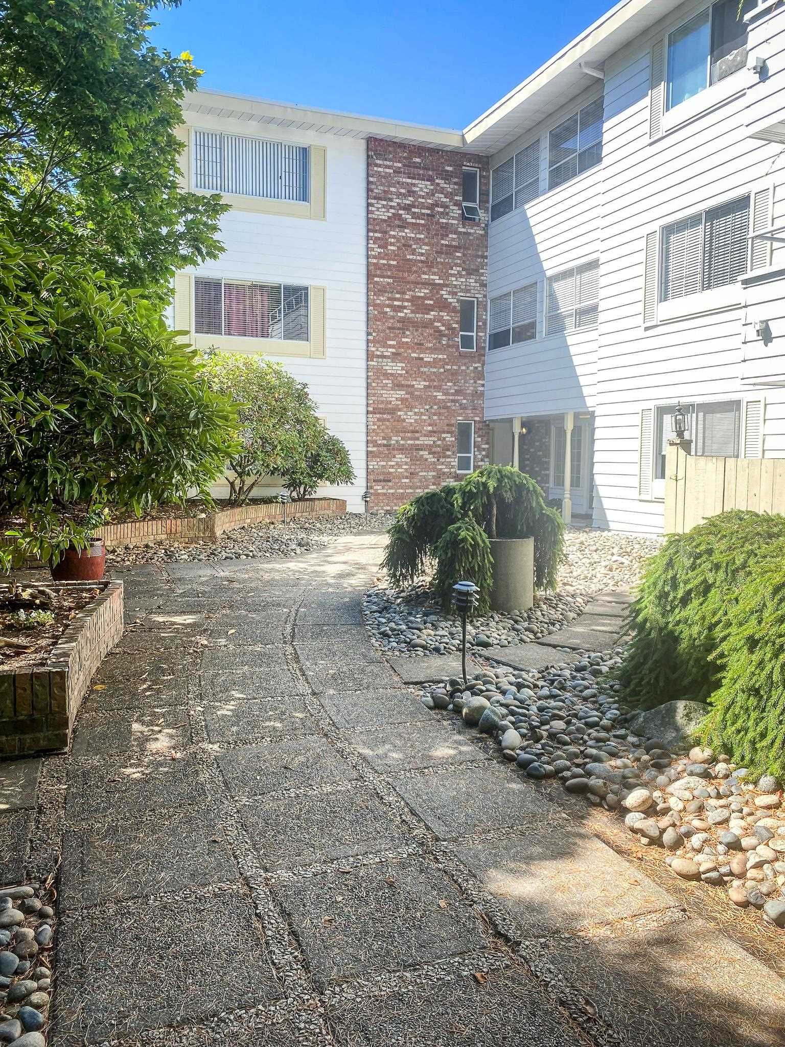 Listing Image 26
