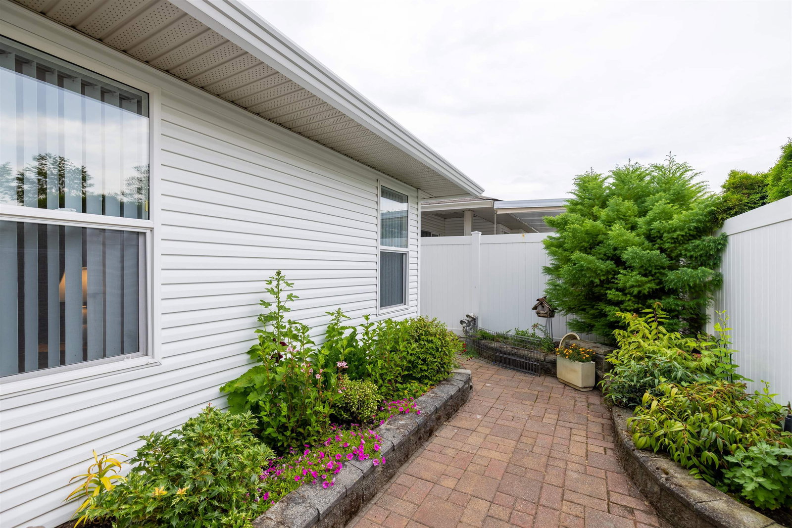 Listing Image 33