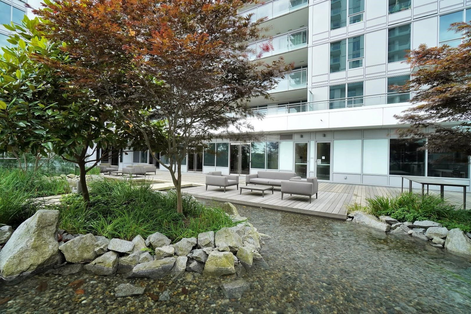 Listing Image 24