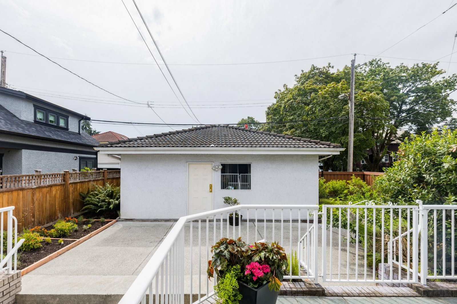 Listing Image 32
