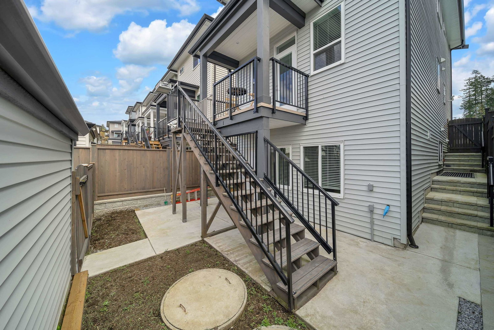 Listing Image 14
