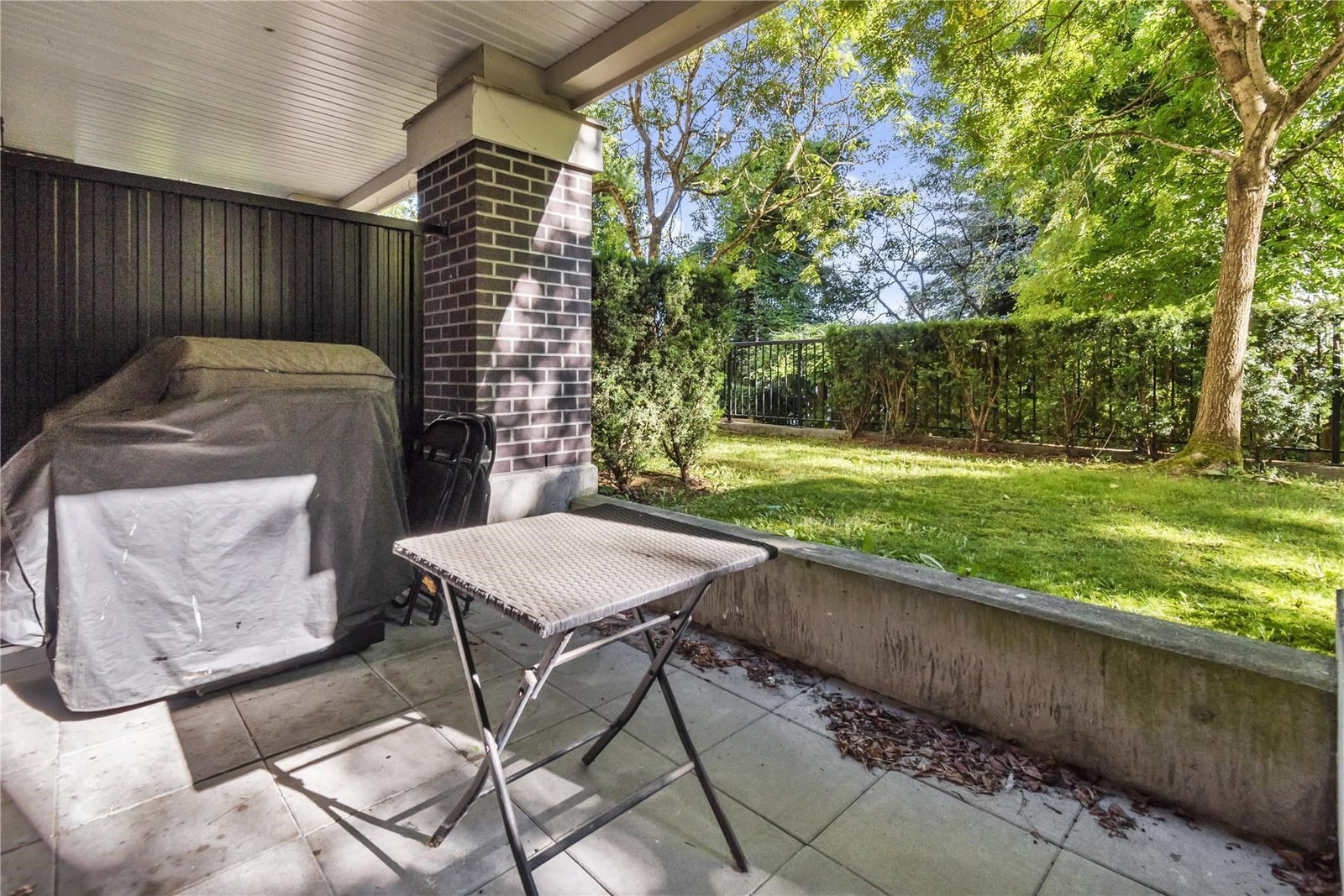 Listing Image 7