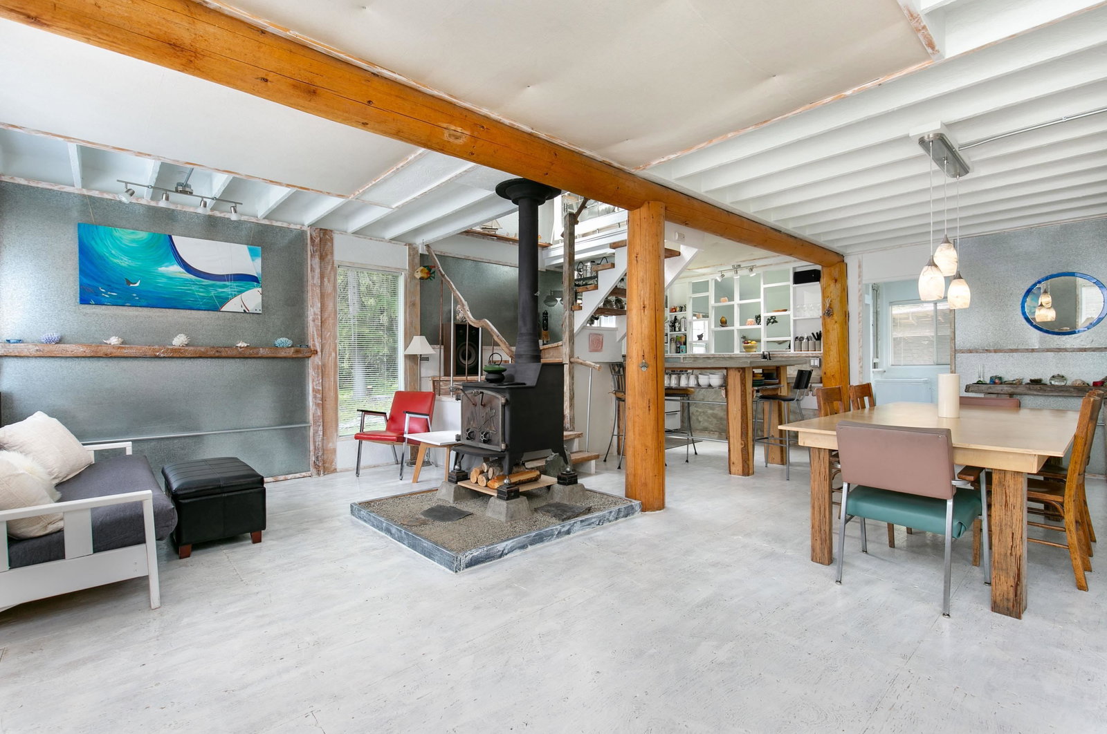 Listing Image 5