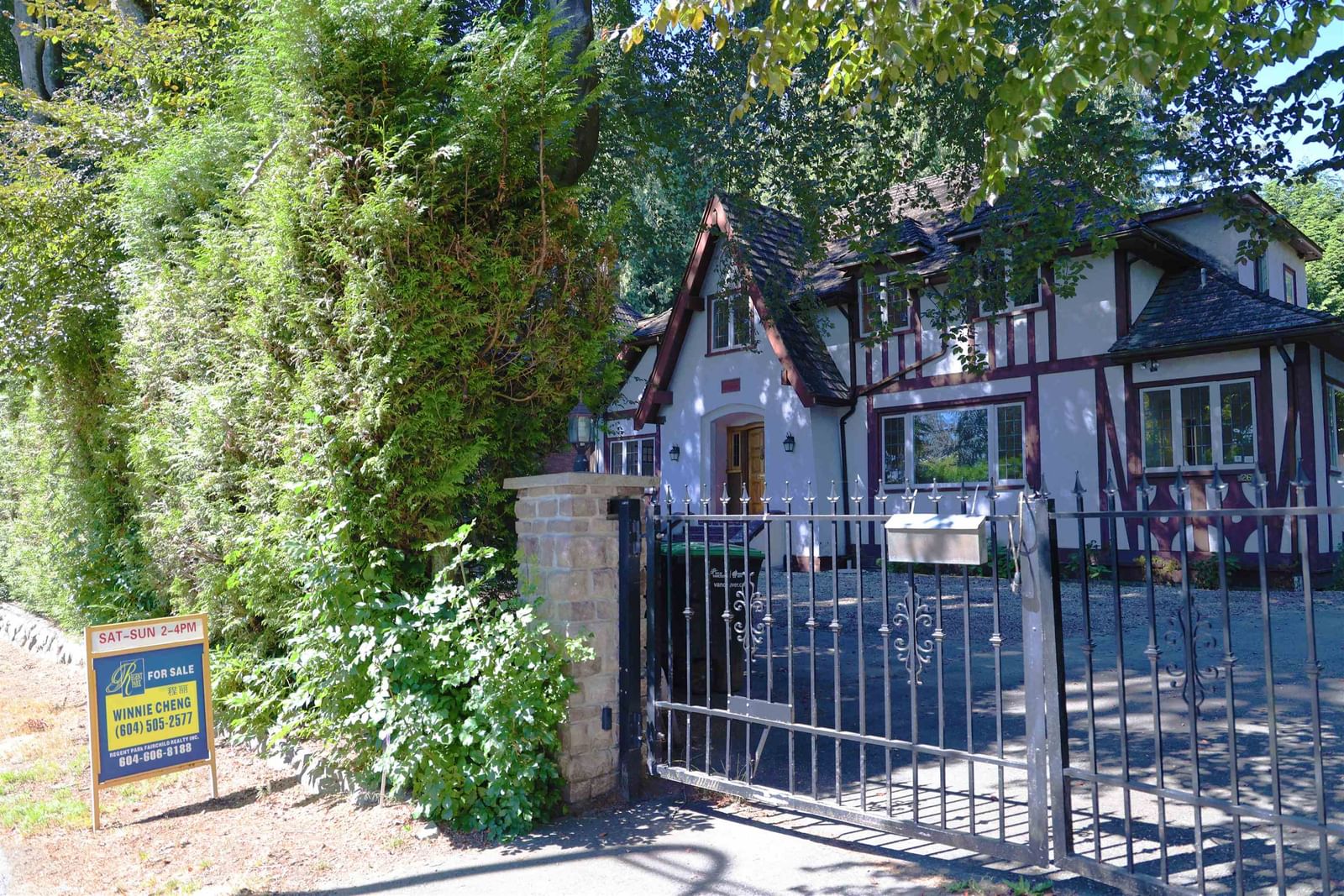Listing Image 3