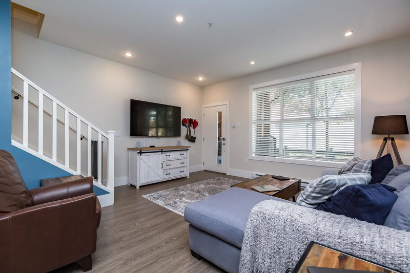 41 - 13260 236 Street, Maple Ridge, V4R 0G6 | Image 2