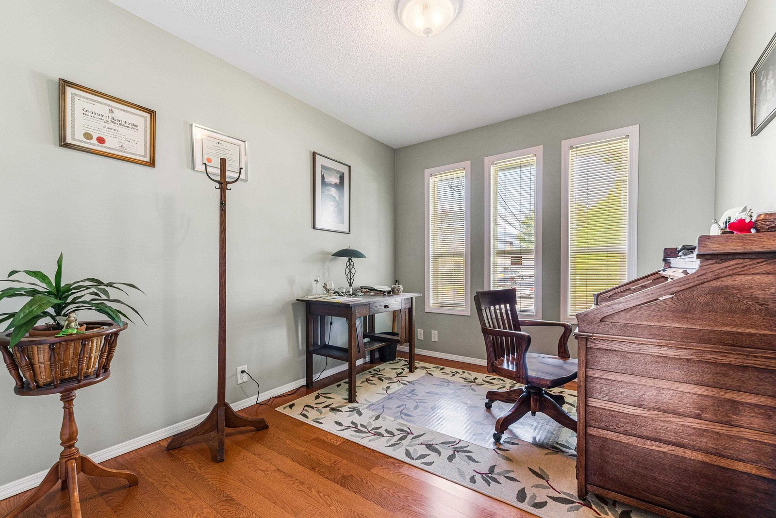Listing Image 18