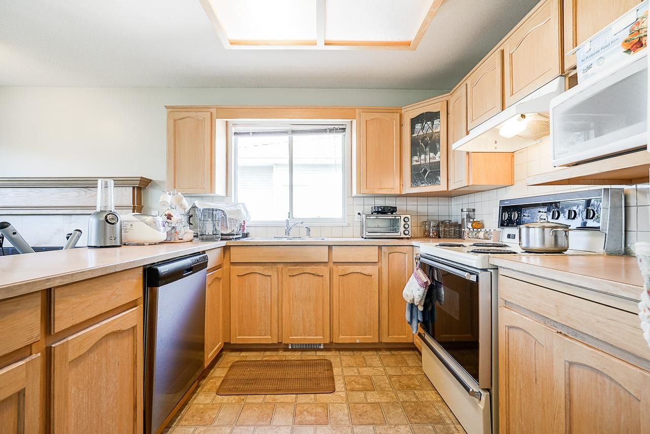 Listing Image 13