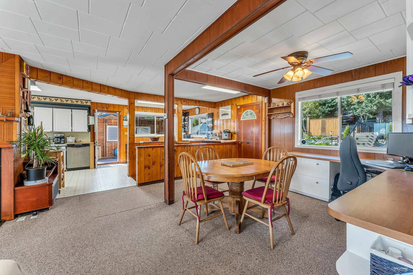 Listing Image 9
