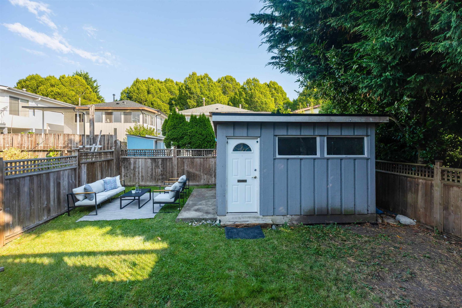 Listing Image 19