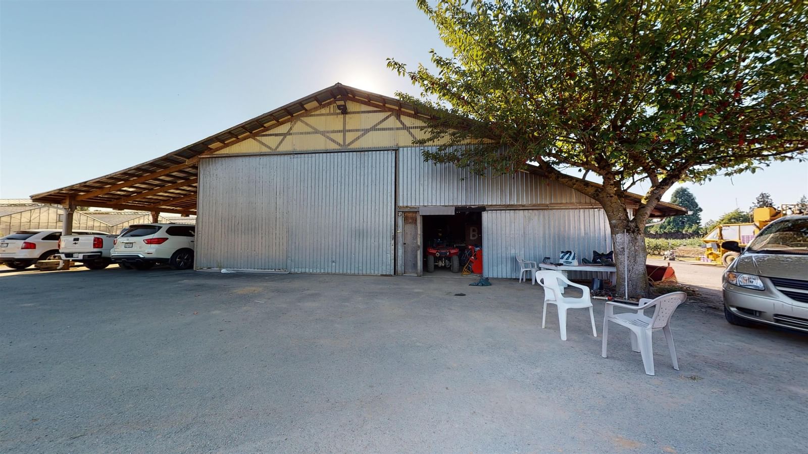Listing Image 6