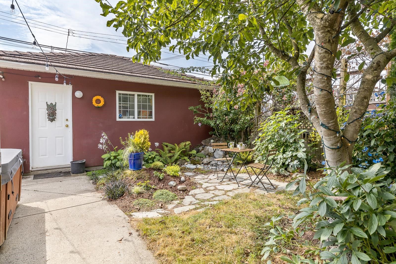 Listing Image 29
