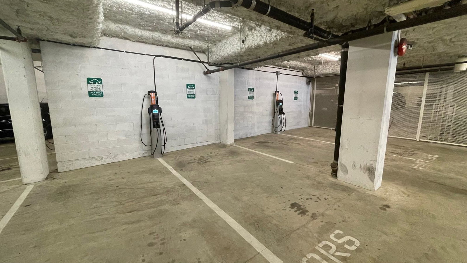 Listing Image 25