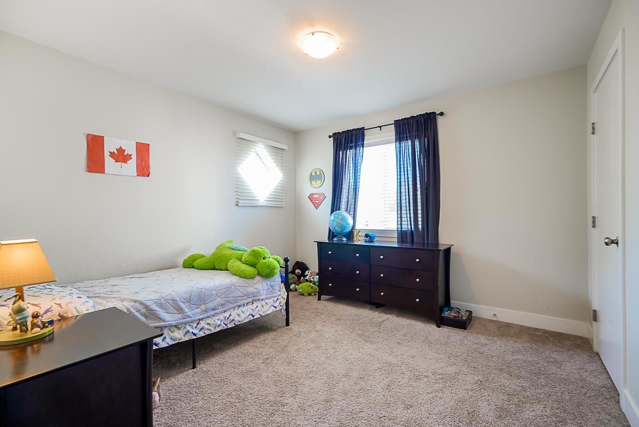 Listing Image 24