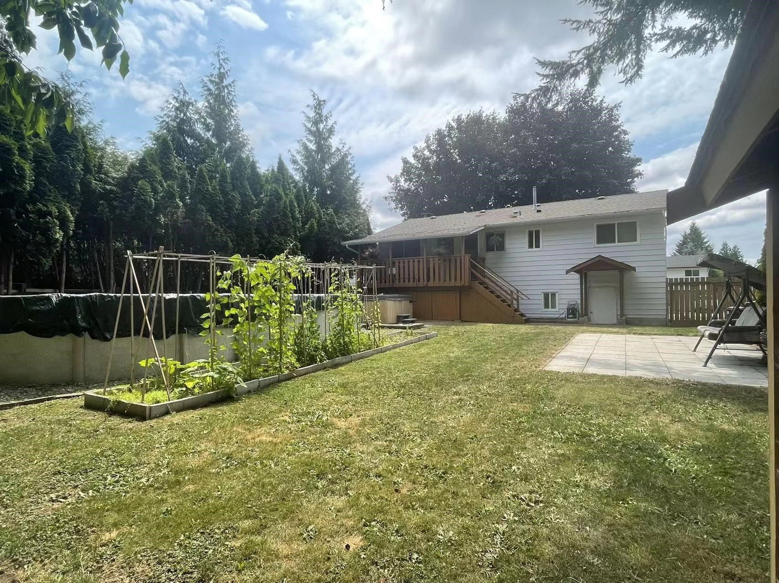 Listing Image 17