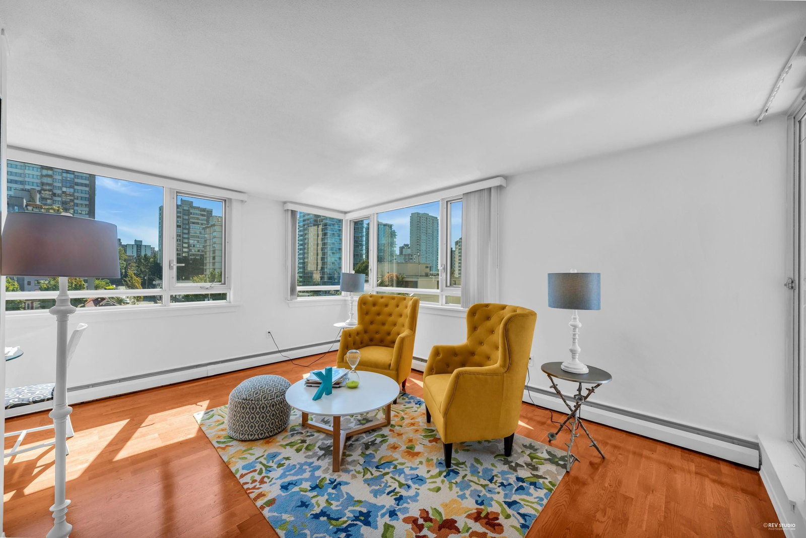 Listing Image 8