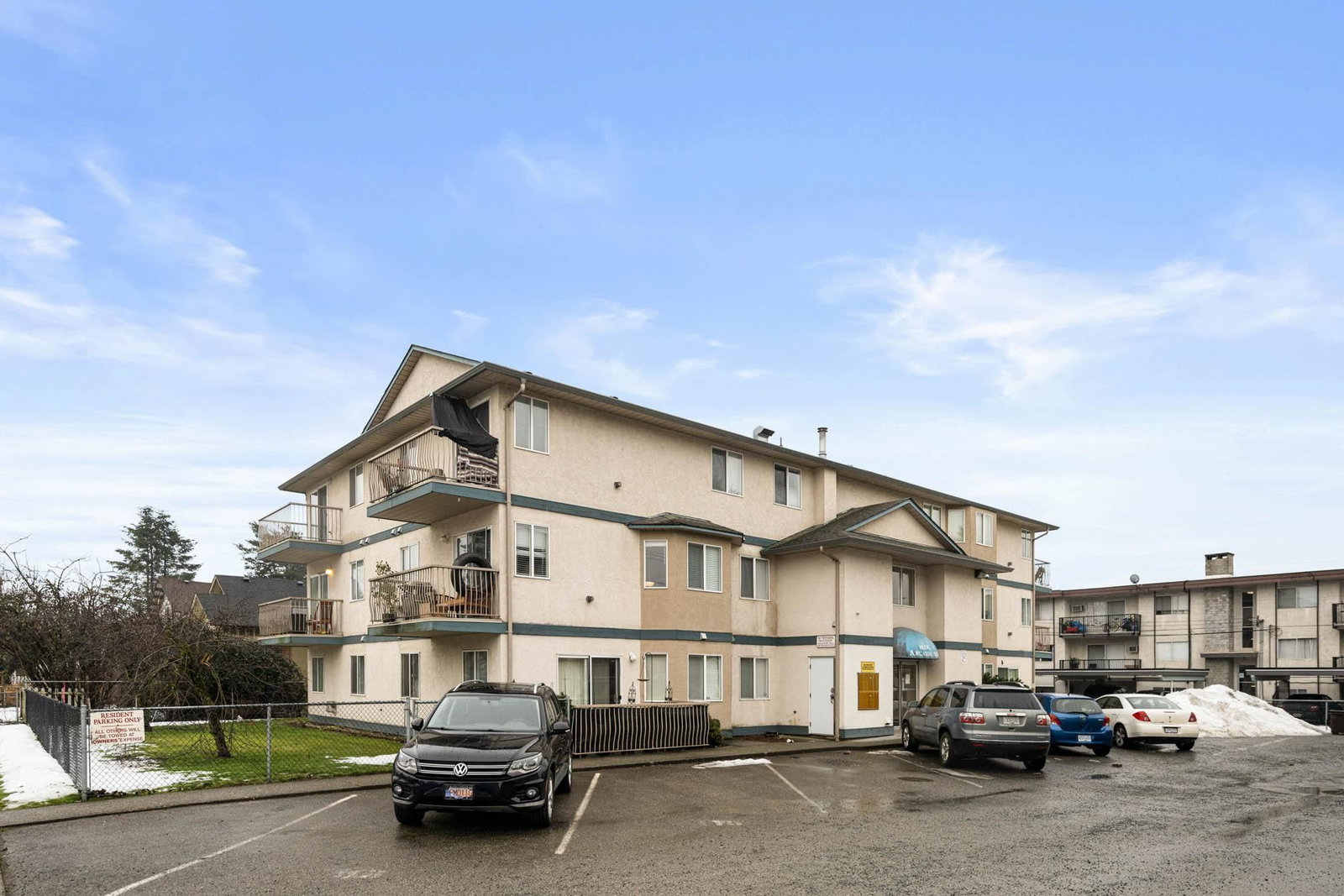 Listing Image 20